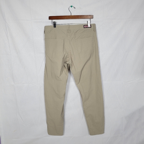 Men's Tan Vineyard Vines 32x30 pants - Picture 2 of 5